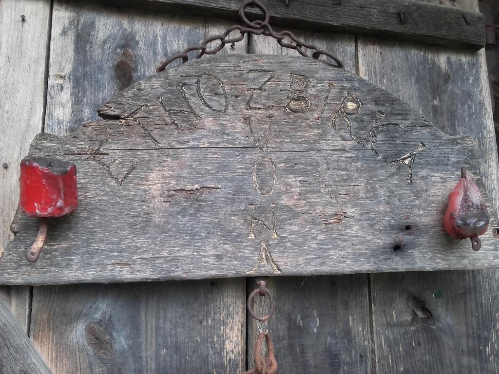Gasthaus Rural Tourism Family Ravlic Muzilovcica Exterior foto